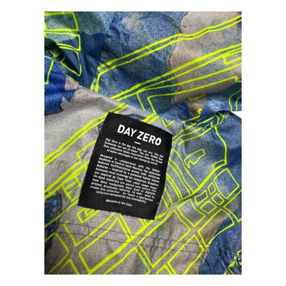 PUMA x CENTRAL SAINT MARTINS Day Zero Crop Running Workout Jacket Womens Small - Picture 11 of 11